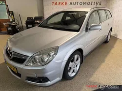 Grijs Gebruikt 2006 Opel Vectra Executive Stationwagen | € 950 (Goede deal)