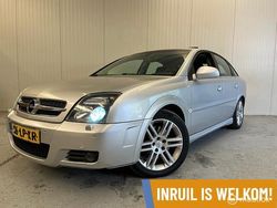 Grijs Gebruikt 2003 Opel Vectra GTS Hatchback | € 2.350