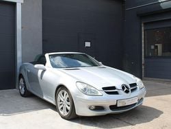 Grijs Gebruikt 2004 Mercedes SLK200 Cabriolet | € 9.500 (Eerlijke prijs)