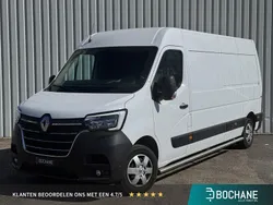 Wit Gebruikt 2022 Renault Master Van | € 23.382 (Goede deal)