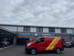 Rood Gebruikt 2016 Renault Trafic Komfort Van | € 5.450 (Super prijs)