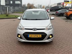 Grijs Gebruikt 2017 Hyundai i10 Comfort Hatchback | € 6.799 (Eerlijke prijs)