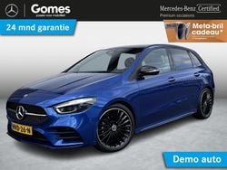 Blauw Gebruikt 2025 Mercedes B180 AMG MPV | € 49.950