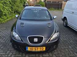 Zwart Gebruikt 2006 Seat Leon Stylance Sedan | € 900 (Super prijs)