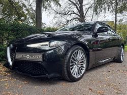 Zwart Gebruikt 2018 Alfa Romeo Giulia Super Sedan | € 24.950 (Eerlijke prijs)
