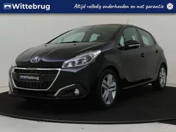 Zwart Gebruikt 2019 Peugeot 208 Signature Sky Hatchback | € 10.625 (Goede deal)