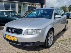 Grijs Gebruikt 2004 Audi A4 Stationwagen | € 1.449 (Goede deal)
