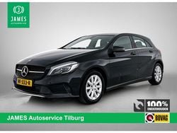 Zwart Gebruikt 2017 Mercedes A160 Ambition Hatchback | € 16.945 (Eerlijke prijs)