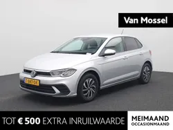 Grijs Gebruikt 2023 VW Polo Life Hatchback | € 18.900 (Goede deal)