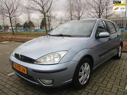 Grijs Gebruikt 2004 Ford Focus Futura Hatchback | € 1.350 (Eerlijke prijs)