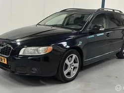 Zwart Gebruikt 2008 Volvo V70 Summum Stationwagen | € 5.945 (Iets duurder)