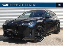 M carbonschwarz (donker zwart metallic) Gebruikt 2025 BMW iX Comfort Edition SUV | € 82.950