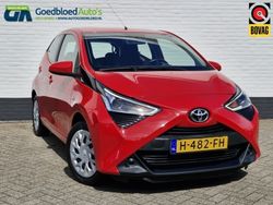 Rood Gebruikt 2020 Toyota Aygo X-play Hatchback | € 13.950 (Eerlijke prijs)