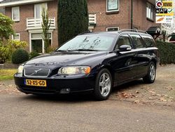 Blauw Gebruikt 2007 Volvo V70 Stationwagen | € 4.450 (Eerlijke prijs)
