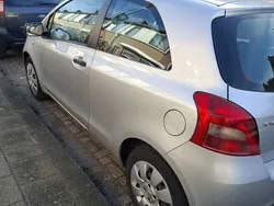 Grijs Gebruikt 2006 Toyota Yaris Verso MPV | € 1.600 (Goede deal)
