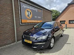 Blauw, metallic lak Gebruikt 2014 Peugeot 308 Stationwagen | € 3.445 (Eerlijke prijs)