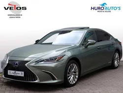 Groen Gebruikt 2020 Lexus ES300 President Line Sedan | € 42.400 (Duur)
