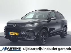 Zwart Nieuw 2025 VW Tiguan R-line Edition SUV | € 55.990 (Super prijs)