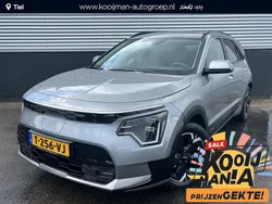 Grijs, metallic lak Gebruikt 2023 Kia e-Niro SUV | € 38.400