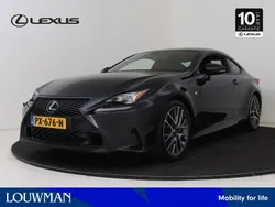 Zwart, metallic lak Gebruikt 2017 Lexus RC300h Sport Line Coupé | € 35.450 (Iets duurder)