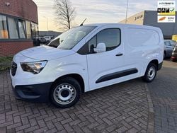 Wit (metallic) Gebruikt 2019 Opel Combo Van | € 7.950 (Goede deal)