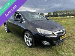 Zwart Gebruikt 2010 Opel Astra Sport Hatchback | € 2.800 (Eerlijke prijs)