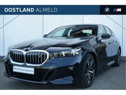 M carbonschwarz (donker zwart metallic) Gebruikt 2025 BMW i5 Comfort Edition Sedan | € 68.950