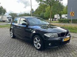 Zwart Gebruikt 2006 BMW 118 Executive Hatchback | € 3.995 (Eerlijke prijs)