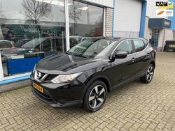Zwart Gebruikt 2015 Nissan Qashqai Visia SUV | € 12.950 (Iets duurder)