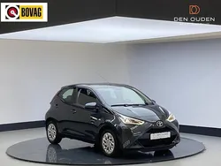 Grijs Gebruikt 2020 Toyota Aygo X-play Hatchback | € 10.930 (Eerlijke prijs)