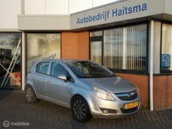 Grijs Gebruikt 2010 Opel Corsa Edition Hatchback | € 4.750 (Eerlijke prijs)