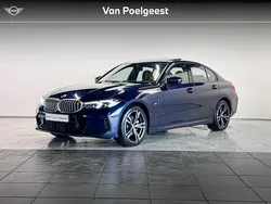 Blauw Gebruikt 2024 BMW 320e M Sport Sedan | € 42.995 (Eerlijke prijs)