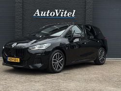 Zwart Gebruikt 2024 BMW 218 Comfort Edition Stationwagen | € 36.445 (Duur)