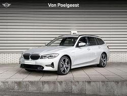 Grijs Gebruikt 2021 BMW 330 Executive Stationwagen | € 32.900 (Goede deal)