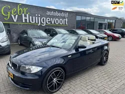 Blauw, metallic lak Gebruikt 2008 BMW 118 Cabriolet Executive Cabriolet | € 6.950 (Eerlijke prijs)