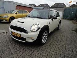 Wit (metallic) Gebruikt 2008 Mini Cooper Clubman Stationwagen | € 2.950 (Super prijs)