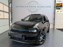 Zwart Gebruikt 2023 Lynk & Co 01 SUV | € 28.885 (Eerlijke prijs)
