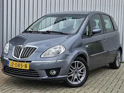 Grijs Gebruikt 2008 Lancia Musa MPV | € 3.950 (Eerlijke prijs)