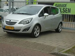 Grijs Gebruikt 2011 Opel Meriva Edition MPV | € 3.700 (Goede deal)