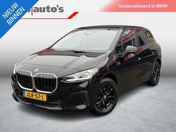 Zwart Gebruikt 2024 BMW 218 Stationwagen | € 30.999 (Eerlijke prijs)
