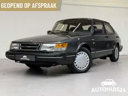 Saab 900