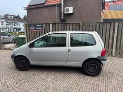 Grijs Gebruikt 2003 Renault Twingo Hatchback | € 1.000 (Eerlijke prijs)
