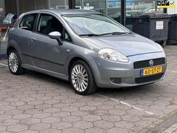Grijs Gebruikt 2006 Fiat Grande Punto Sport Hatchback | € 1.250 (Eerlijke prijs)