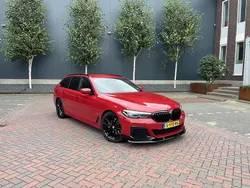 Rood Gebruikt 2023 BMW 520 M Sport Stationwagen | € 37.999