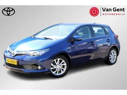 Blauw Gebruikt 2015 Toyota Auris Hatchback | € 14.799 (Eerlijke prijs)
