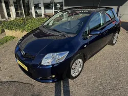 Blauw Gebruikt 2007 Toyota Auris Sol Hatchback | € 5.250 (Goede deal)