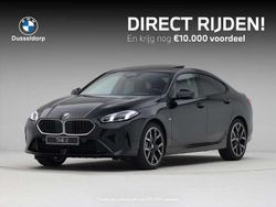 Zwart, metallic lak Nieuw 2025 BMW 220 Comfort Edition Coupé | € 61.930 (Iets duurder)