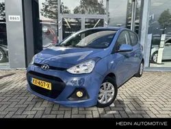 Blauw Gebruikt 2017 Hyundai i10 Comfort Hatchback | € 7.245 (Eerlijke prijs)