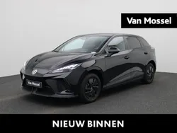 Zwart Gebruikt 2023 MG MG4 EV Hatchback | € 19.995 (Eerlijke prijs)