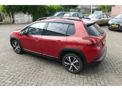 Rood Gebruikt 2018 Peugeot 2008 GT-line SUV | € 12.750 (Goede deal)